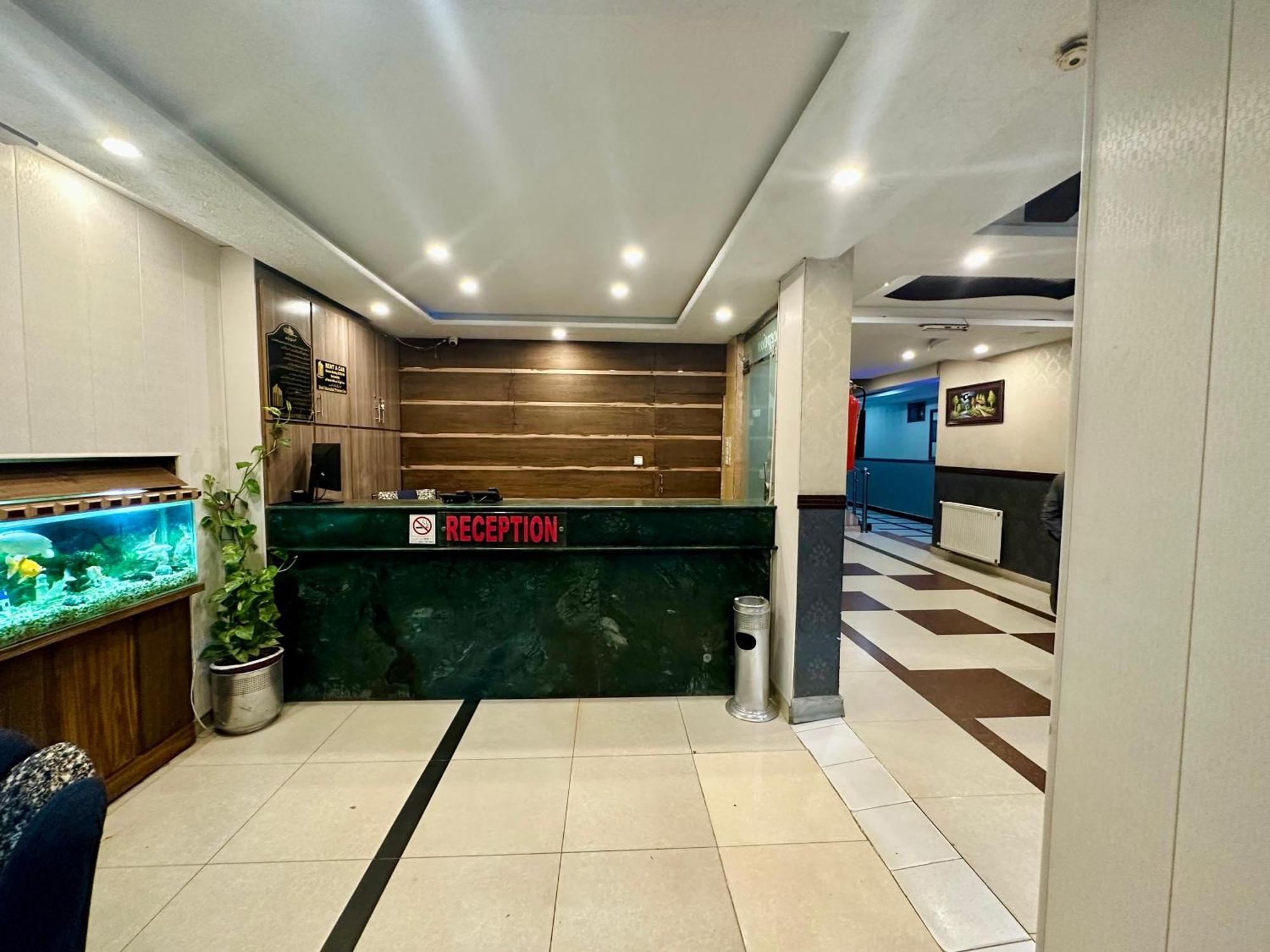 Hotel Islamabad Premiere Inn מראה חיצוני תמונה